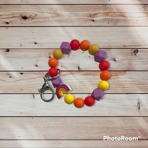 Keychain, rainbow bow wristlet‎